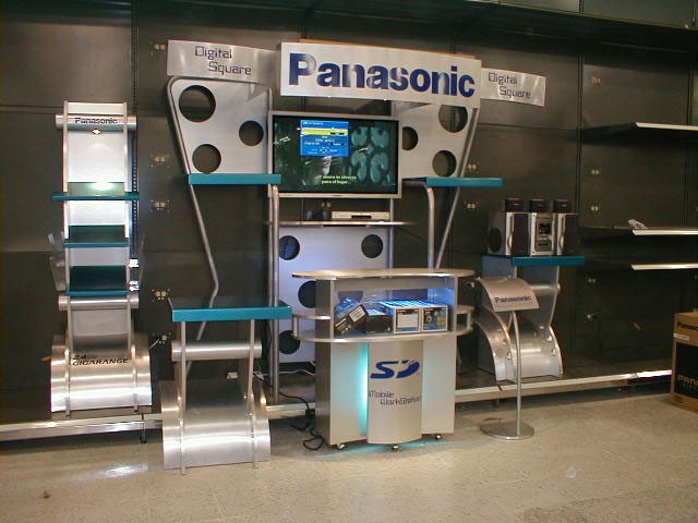 DIGITAL SQUARE - PANASONIC