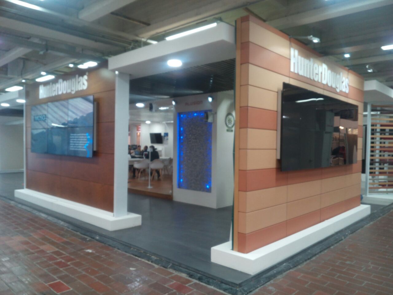 HUNTER DOUGLAS - TRADE FAIRS